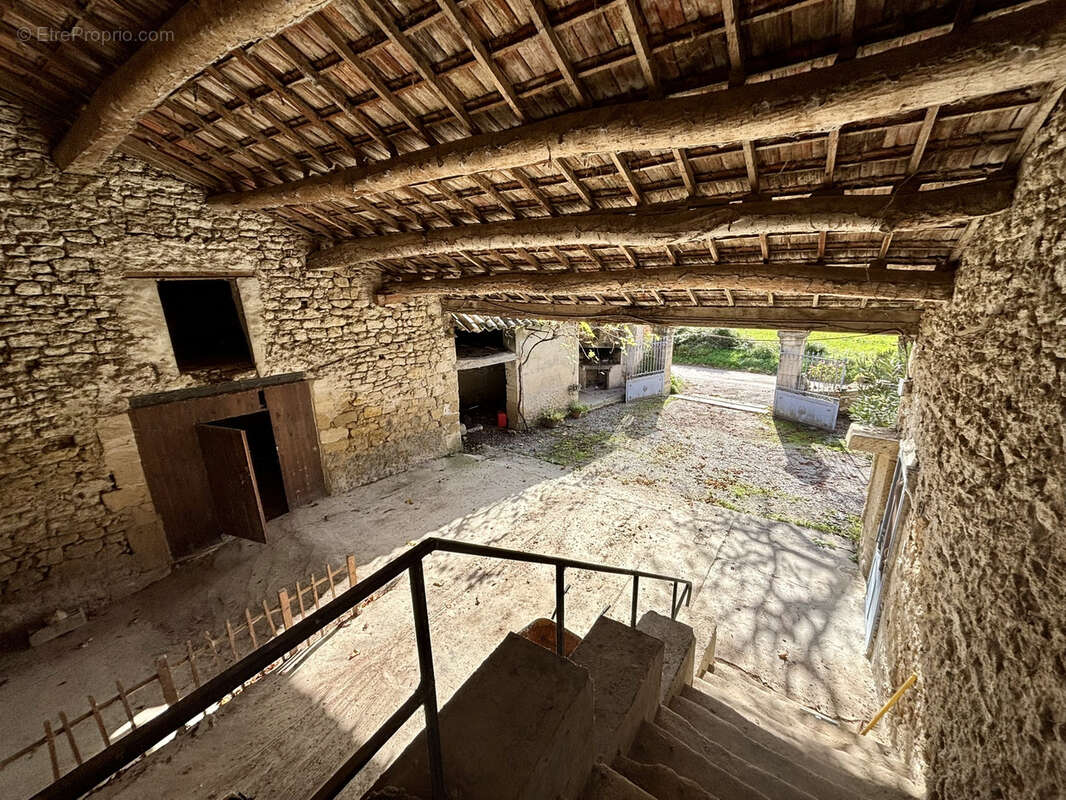 Maison à COLONZELLE