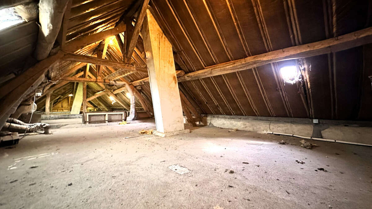 Maison à LE THIEULIN