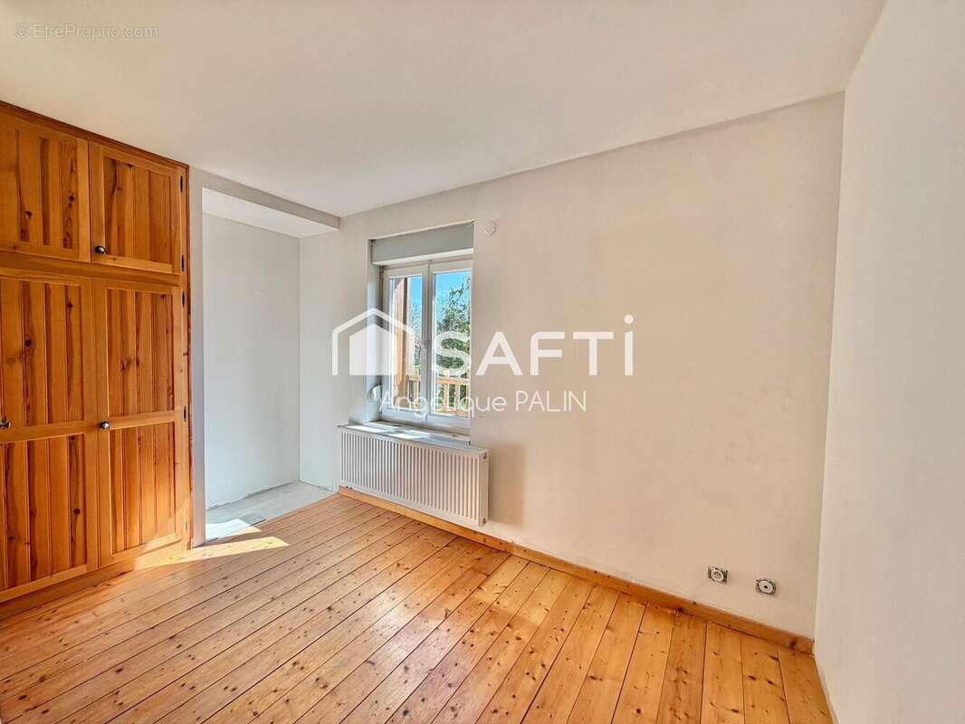 Photo 9 - Maison à LES ISLETTES