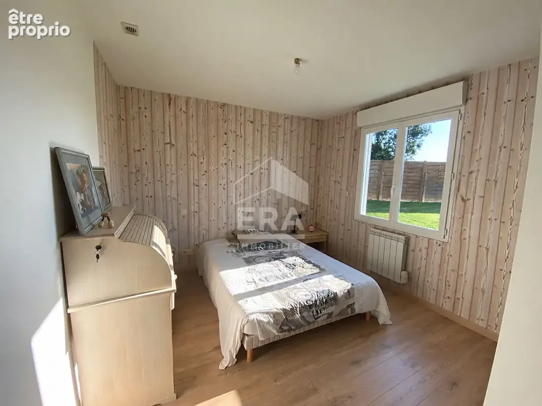 Maison 160m² à saint-georges-des-coteaux - photo 10