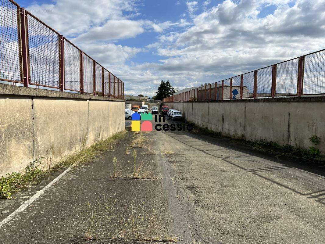 Opportunité immobilière et foncière, super emplacement zone i - photo 8