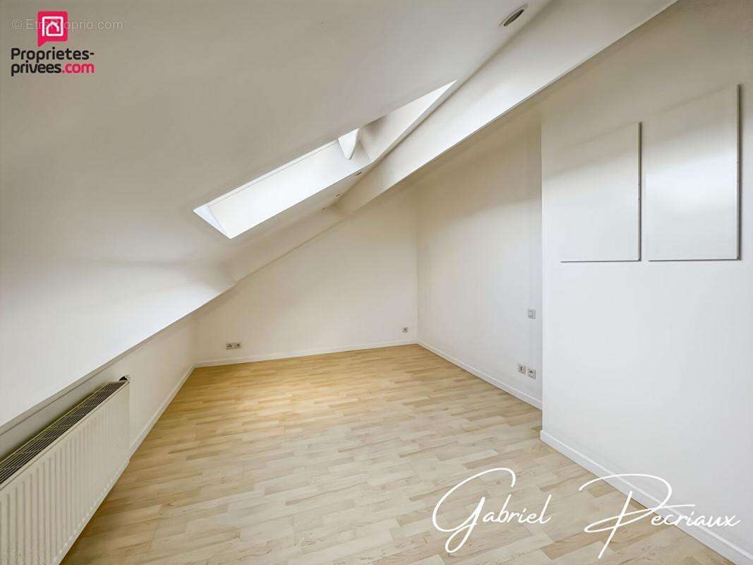 Appartement à SAINTE-SAVINE