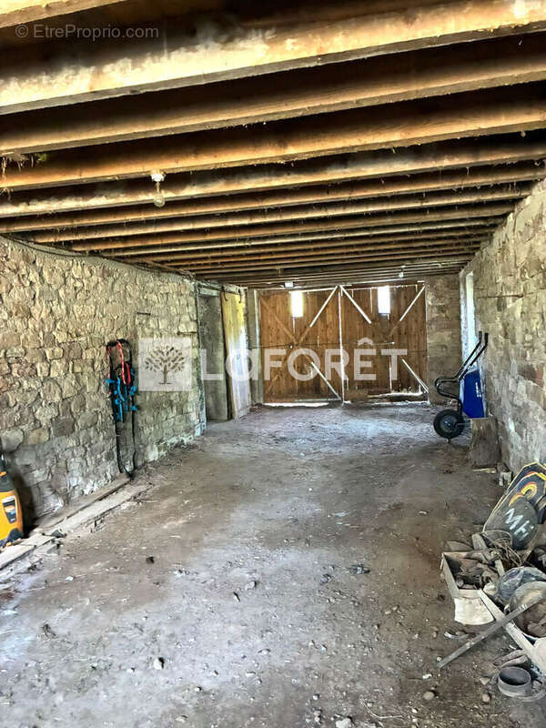 Maison à LAVELINE-DU-HOUX