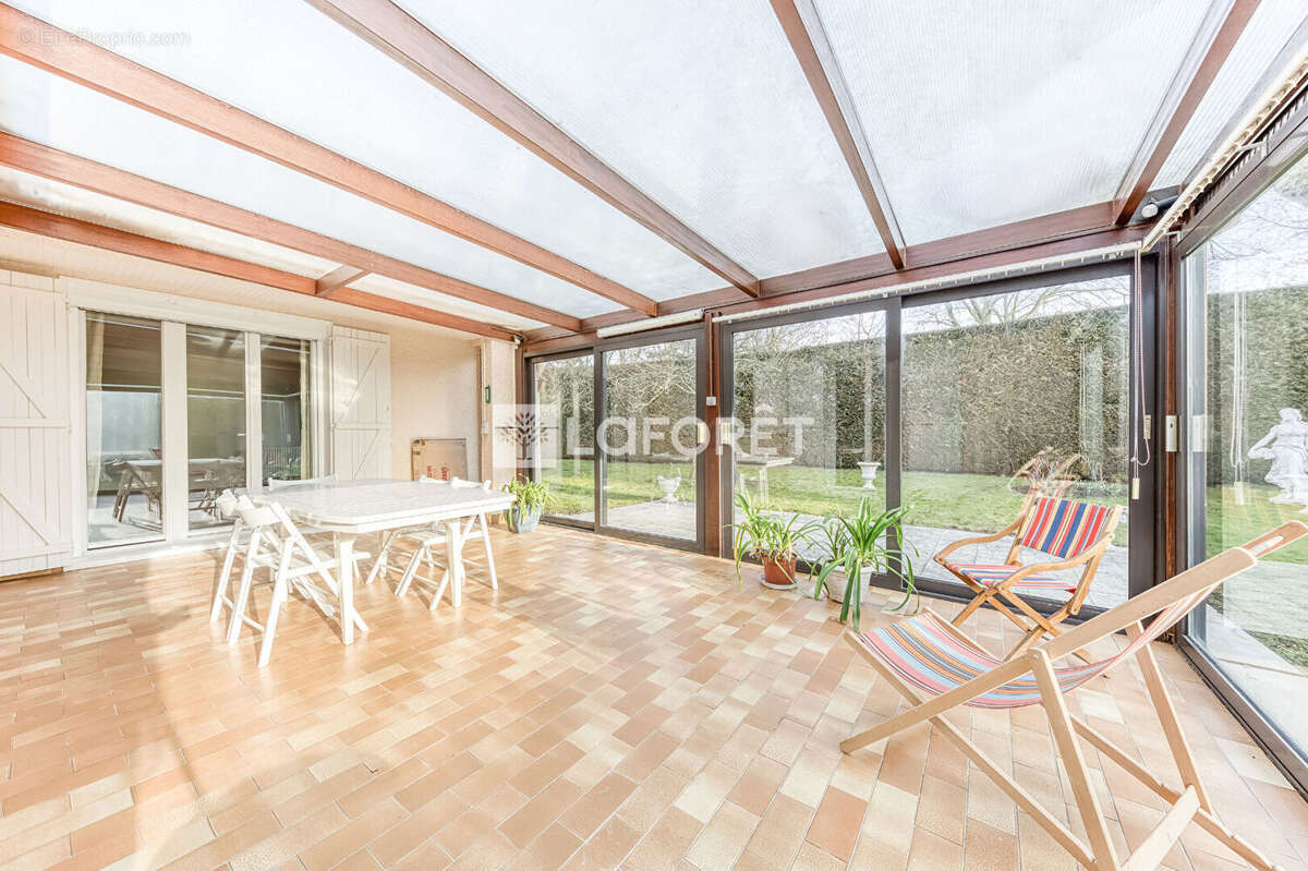 Maison à PONTAULT-COMBAULT