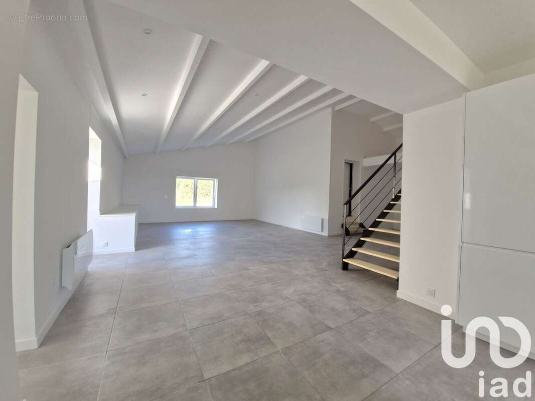 Photo 7 - Maison à MEDIS