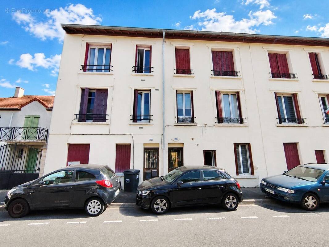 Appartement à MAISONS-ALFORT