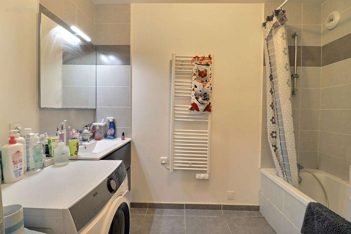 Appartement à LE CHAMP-PRES-FROGES