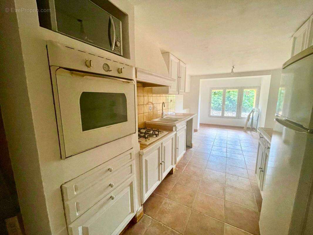 Maison 73 m² à Saint-Martin  - photo 4