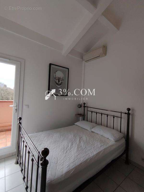 Appartement à GRIMAUD