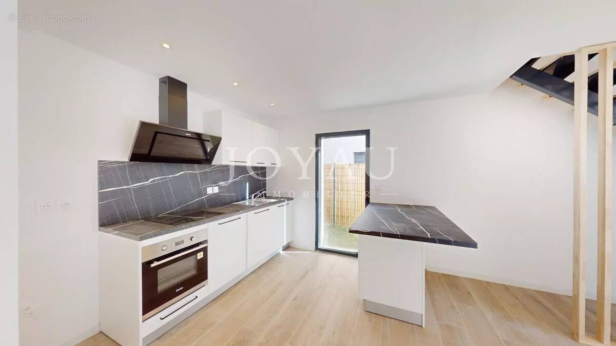 Maison à SAINT-ORENS-DE-GAMEVILLE