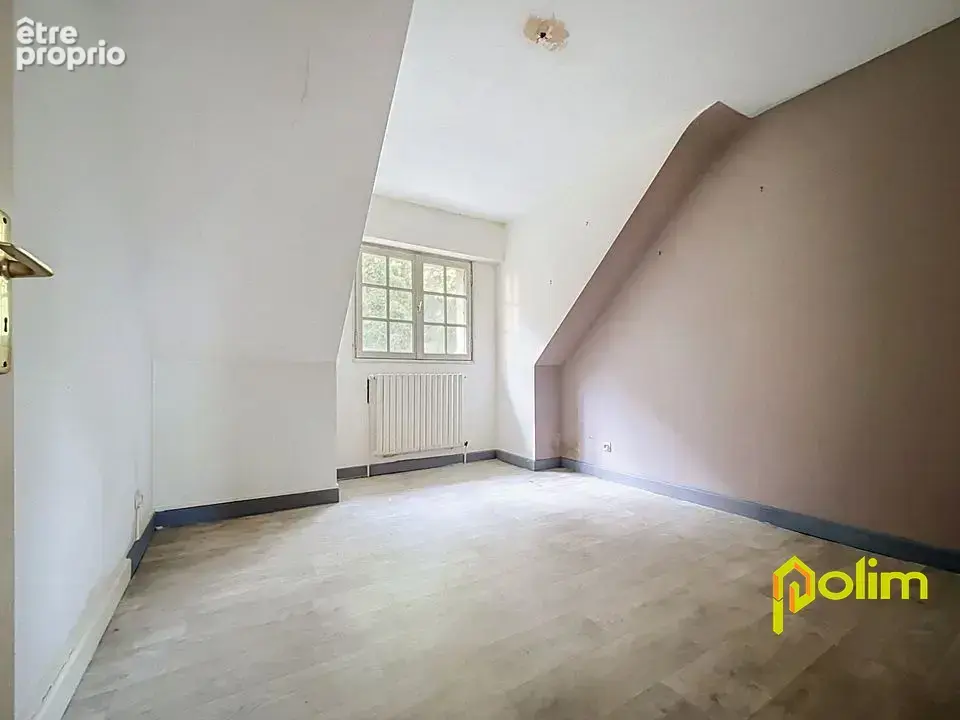 belle villa de 204 m2 à rénover totalement sur 1461 m2 - photo 11