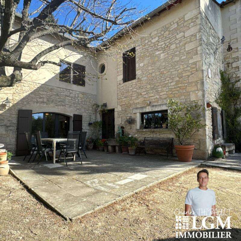 Maison à BEAUCAIRE