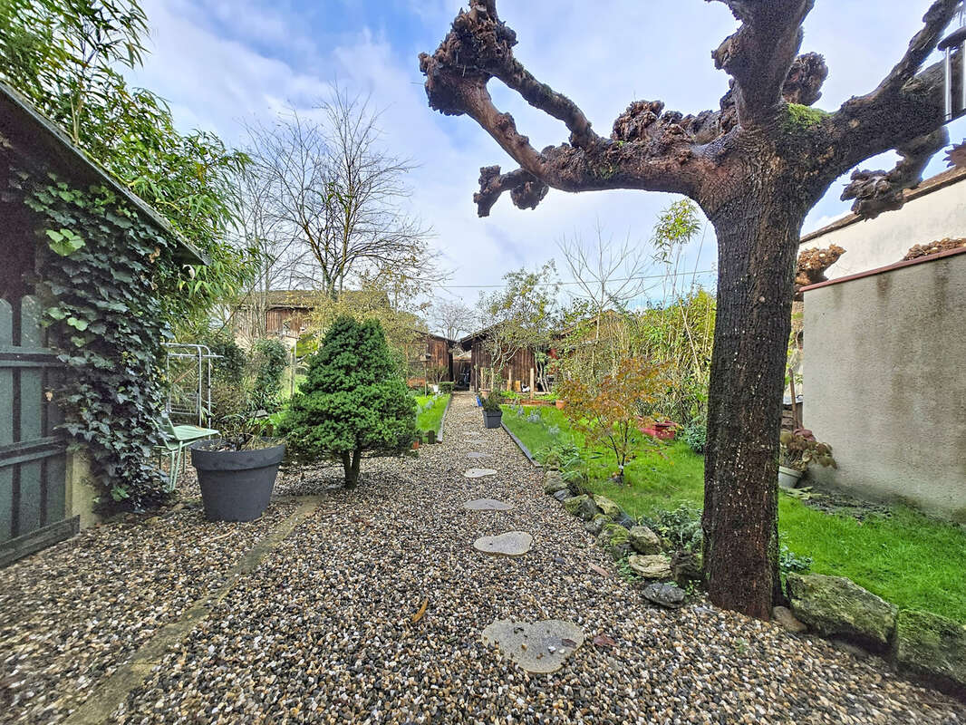 Maison à CASTELJALOUX