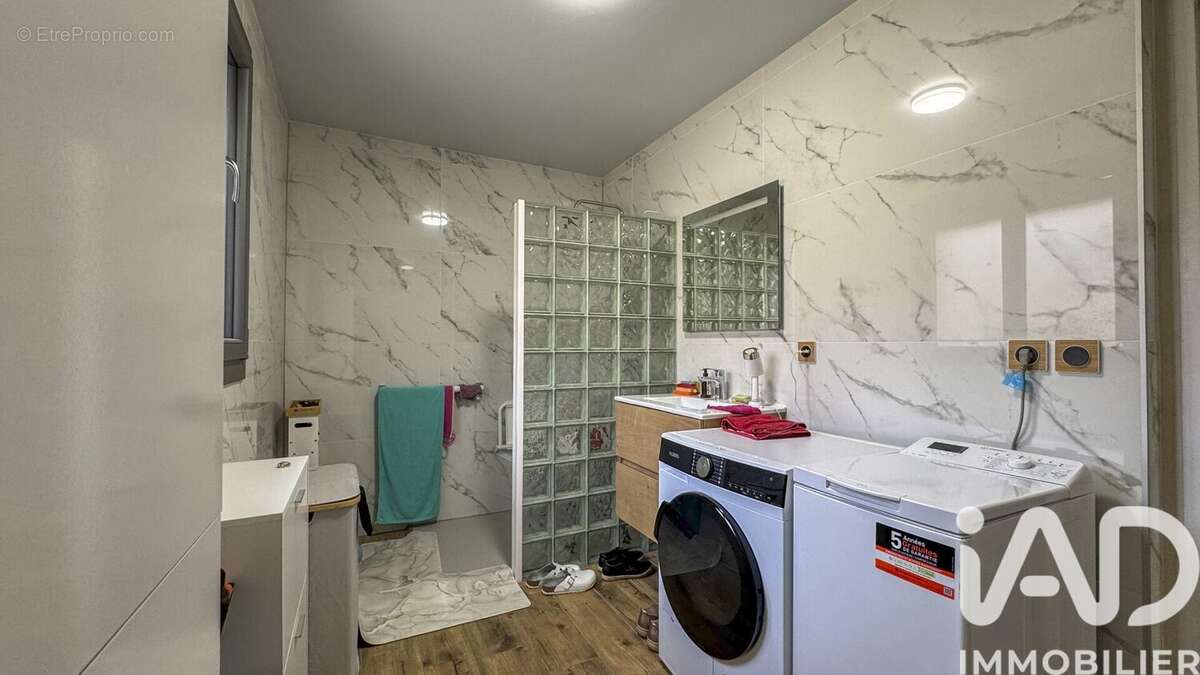 Photo 9 - Maison à SAINT-JEAN-DE-CHEVELU