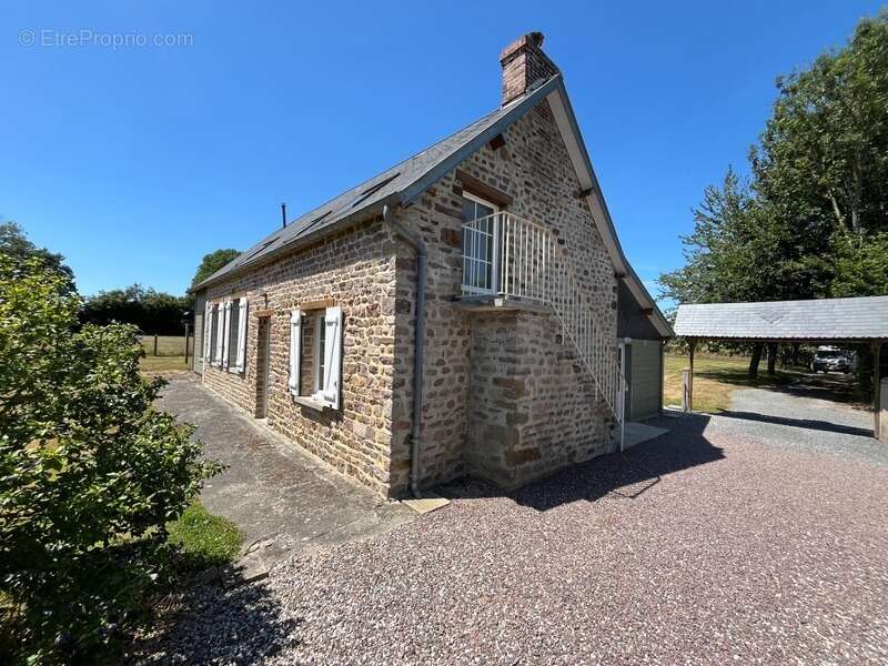 Maison à LASSY