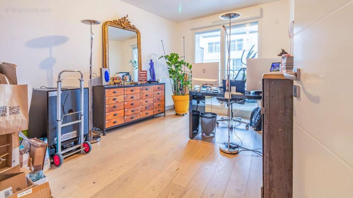 Photo 5 - Appartement à ISSY-LES-MOULINEAUX
