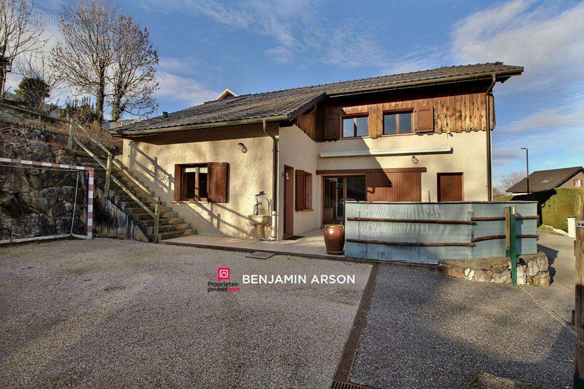 Maison à LA MOTTE-SERVOLEX