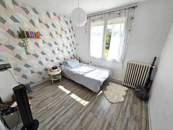 Maison à SAINT-DENIS-DE-PILE