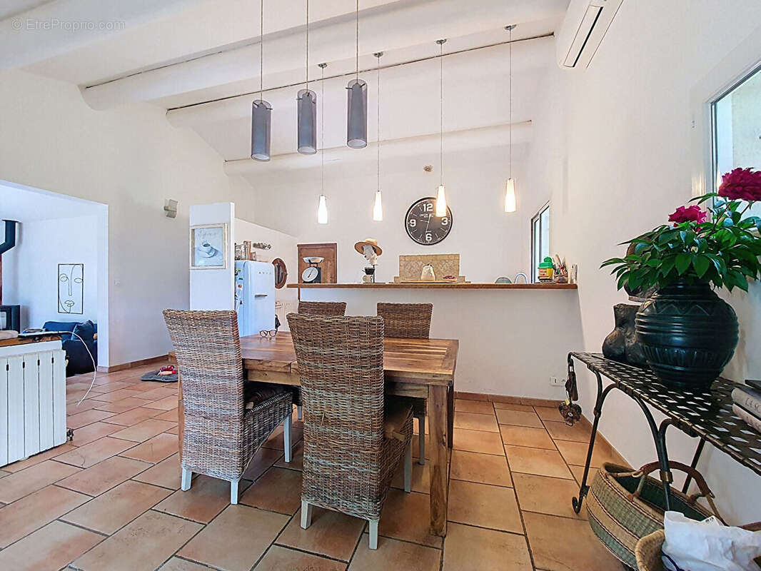 Maison à ROCHEFORT-DU-GARD