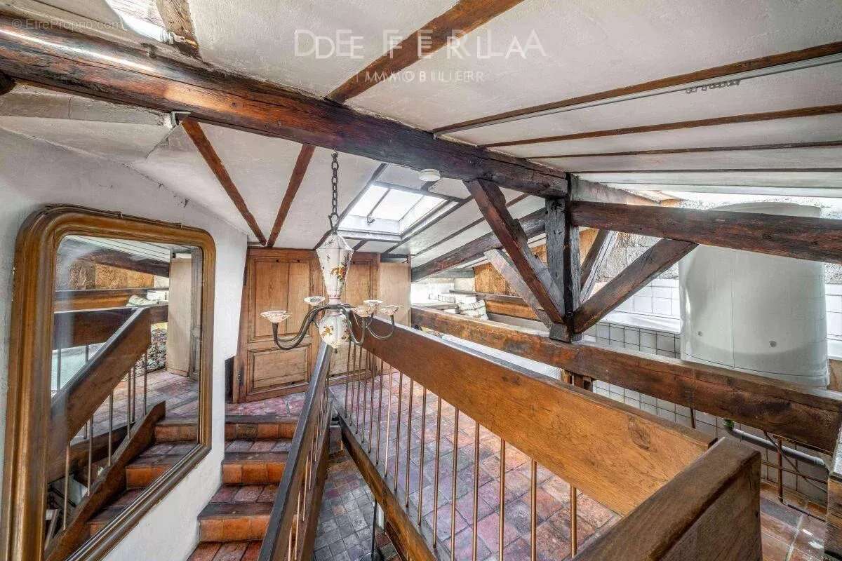 Appartement à PARIS-6E