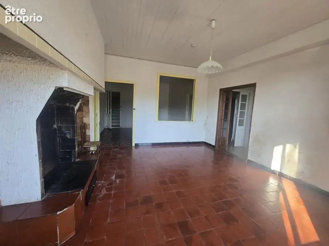 Marseillette, maison avec atelier , 200 m² environ - photo 4