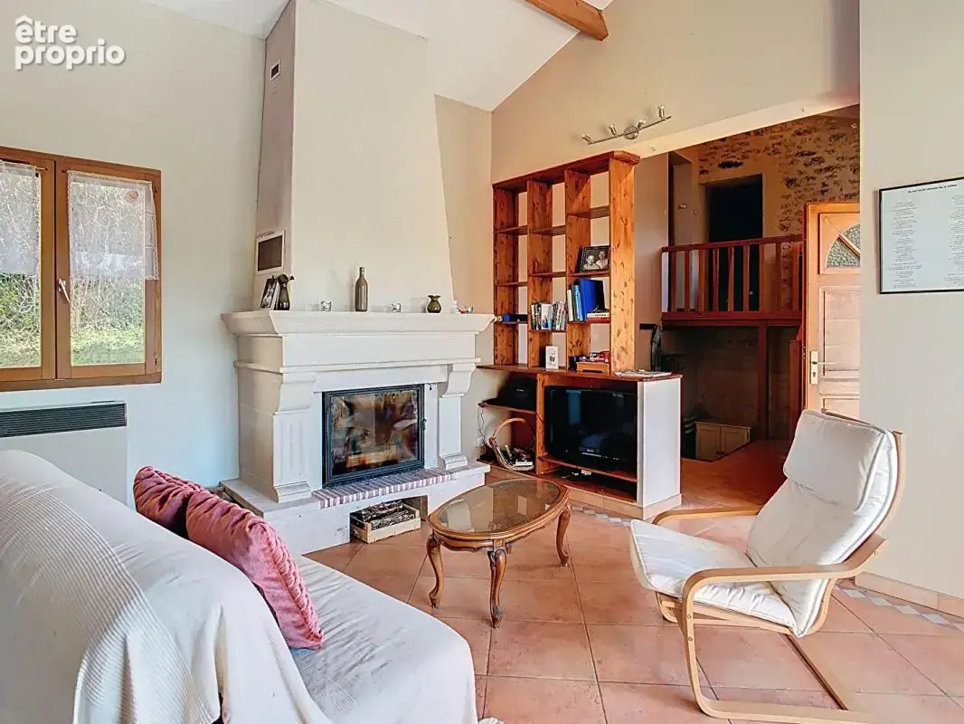 Maison en pierre avec belle vue - photo 4