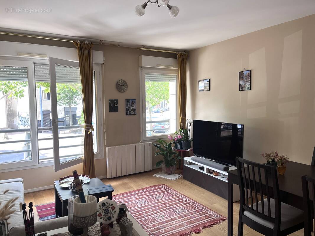 Appartement à ASNIERES-SUR-SEINE