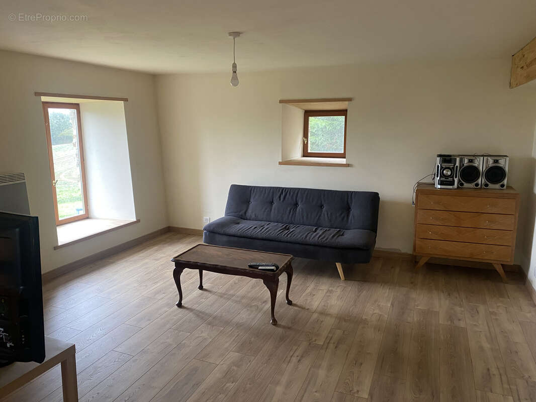 Maison à SAINT-MANVIEU-BOCAGE