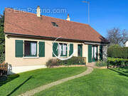 Maison à MAGNY-LE-DESERT