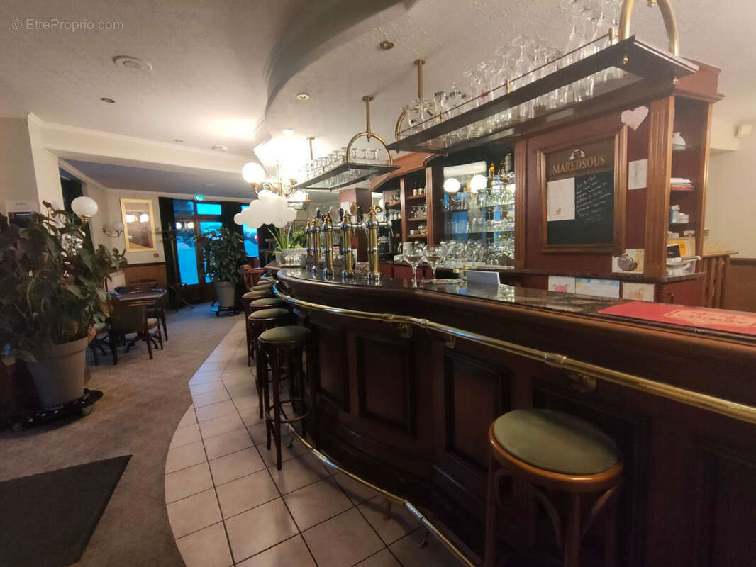 Commerce à VILLERS-COTTERETS