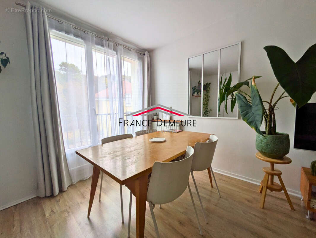 Appartement à MONTIGNY-LES-CORMEILLES