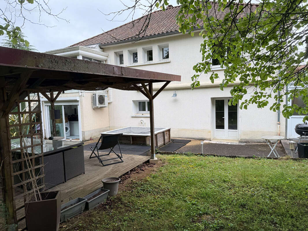 Maison à SAINT-BENOIT