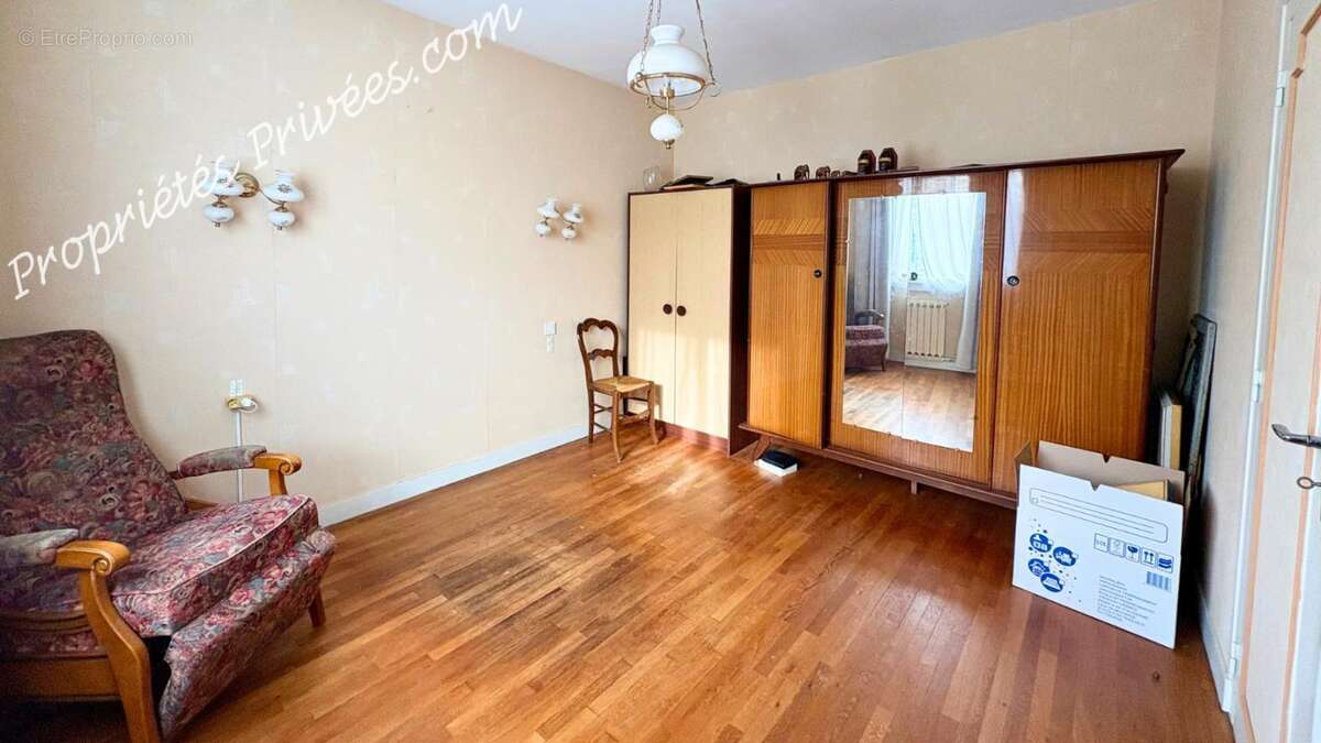 Maison à SAINT-DENIS-SUR-LOIRE