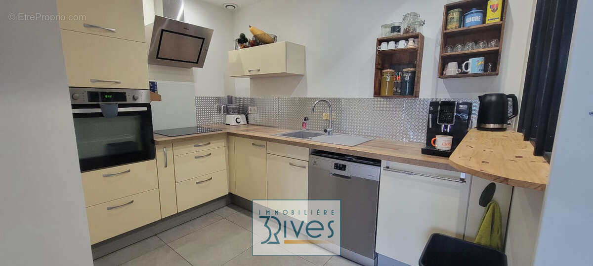 Maison à SAINT-SATURNIN-SUR-LOIRE