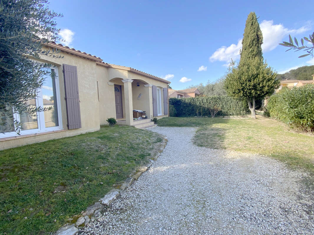 Maison à UZES