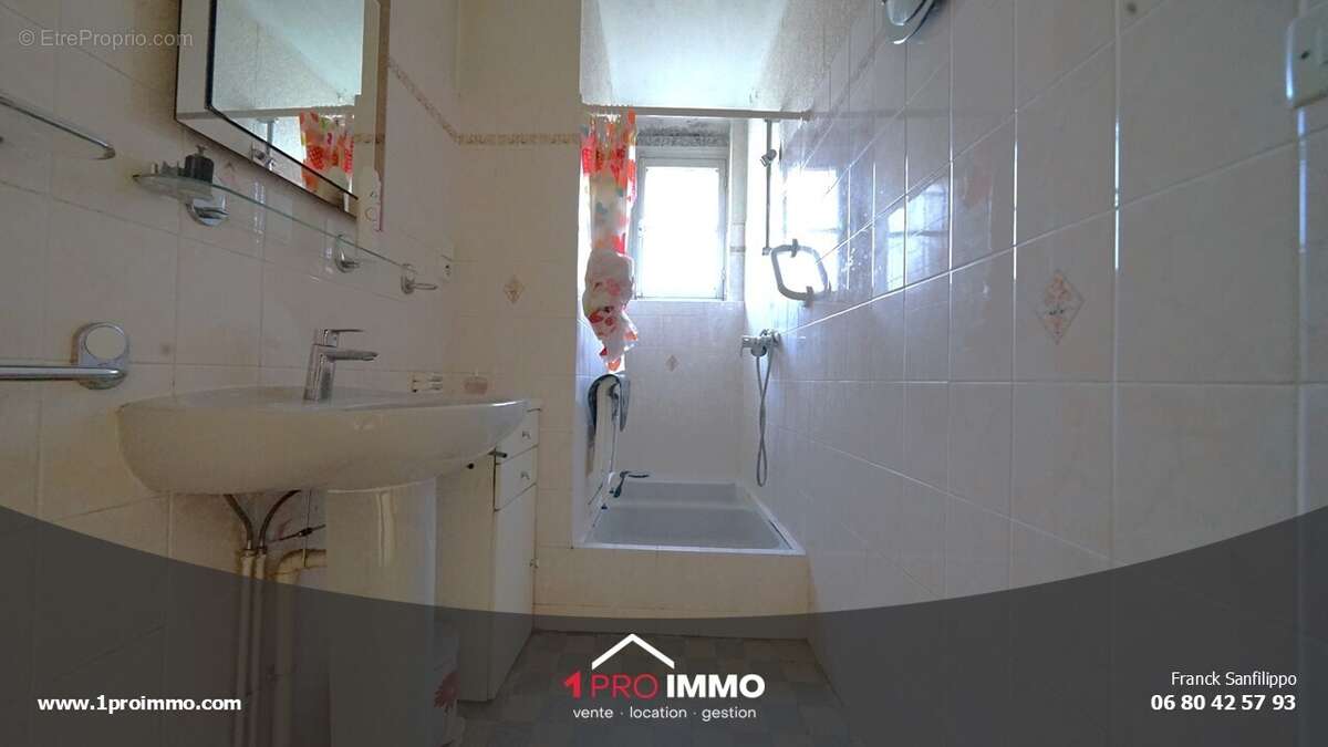 n°5 - Maison à SAINT-EGREVE