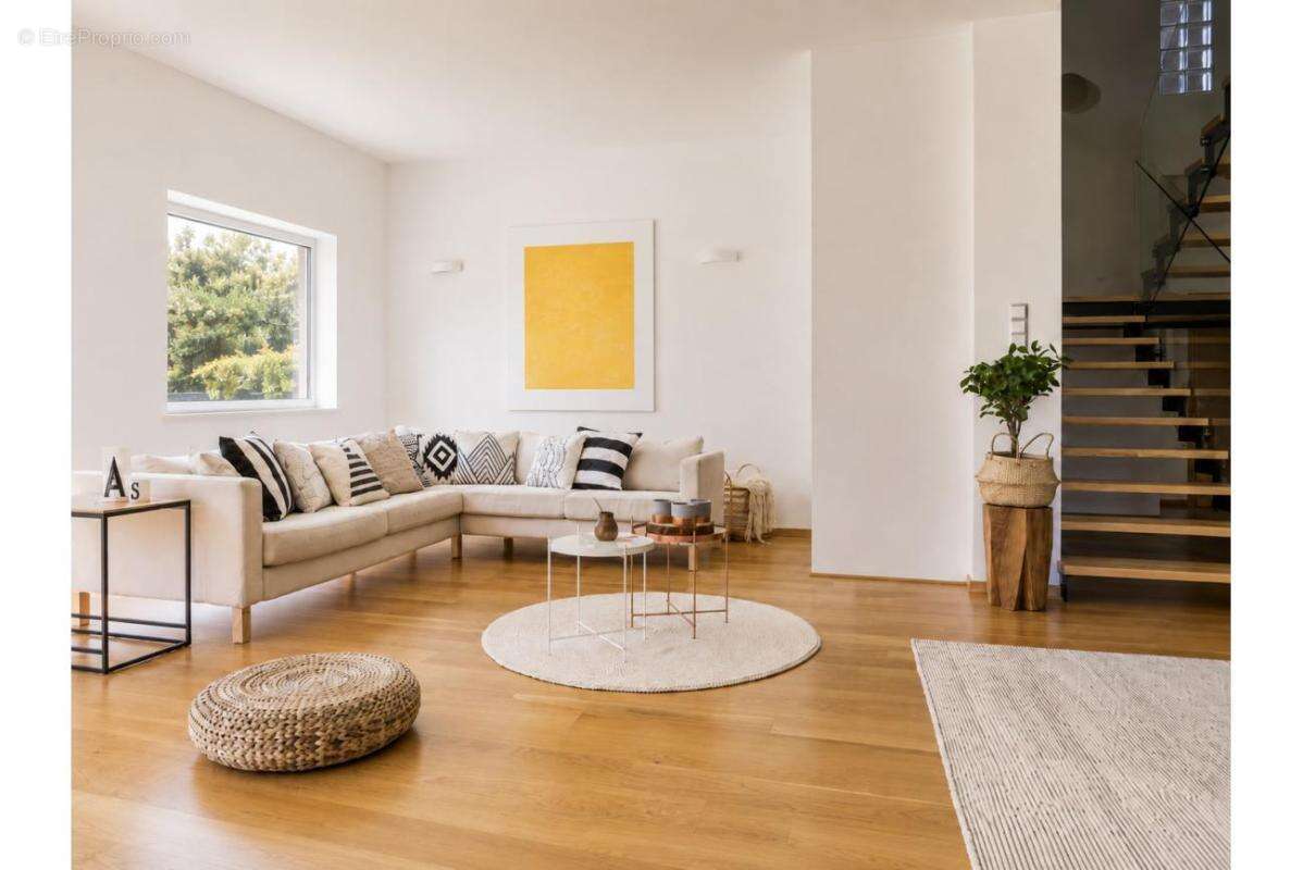 Appartement T5 de 137m² à Six-Fours-les-Plages - photo 2