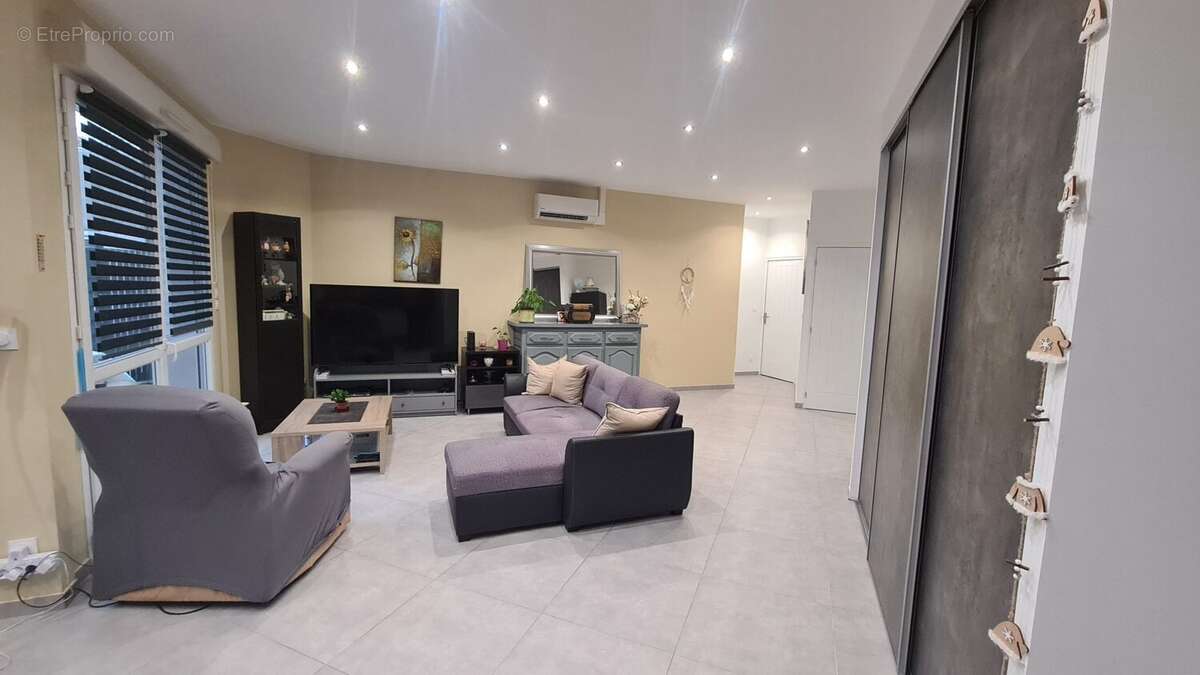 Appartement à SAINT-CHAMOND