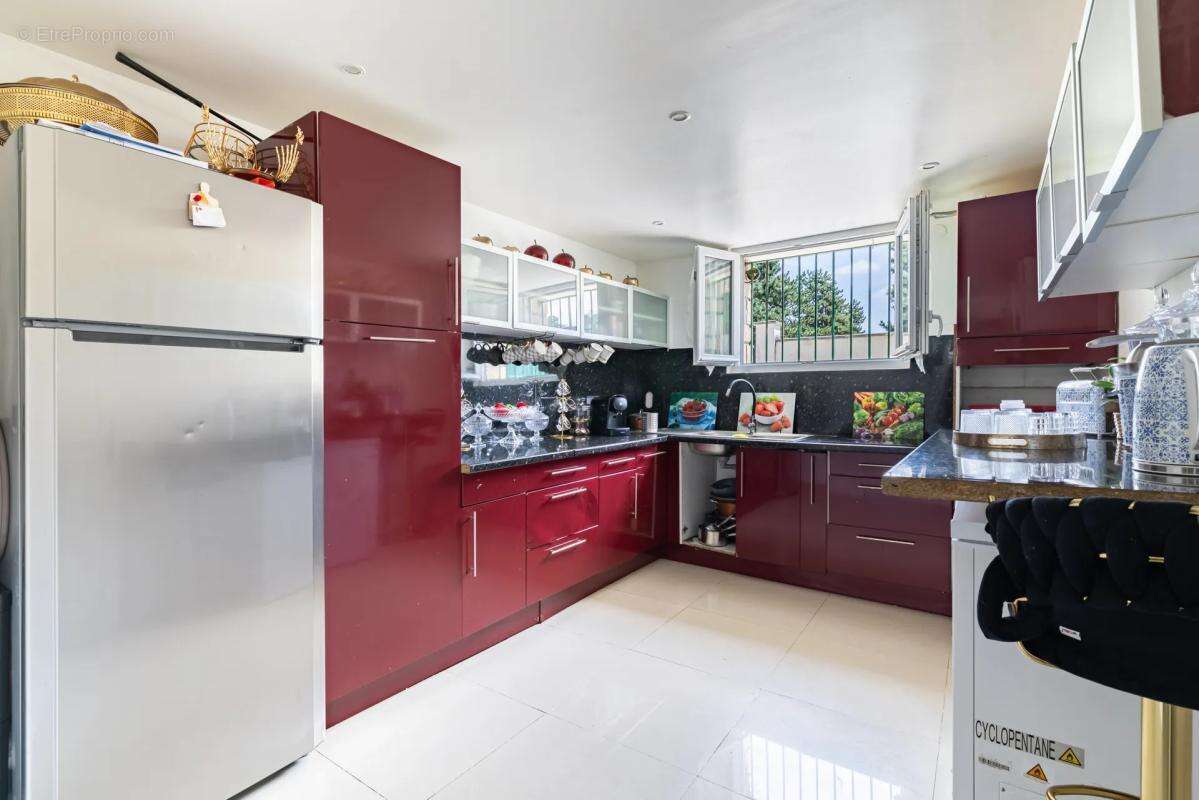 Maison de 7 pièces de 120 m² à Saint-Brice-sous-Forêt - photo 4