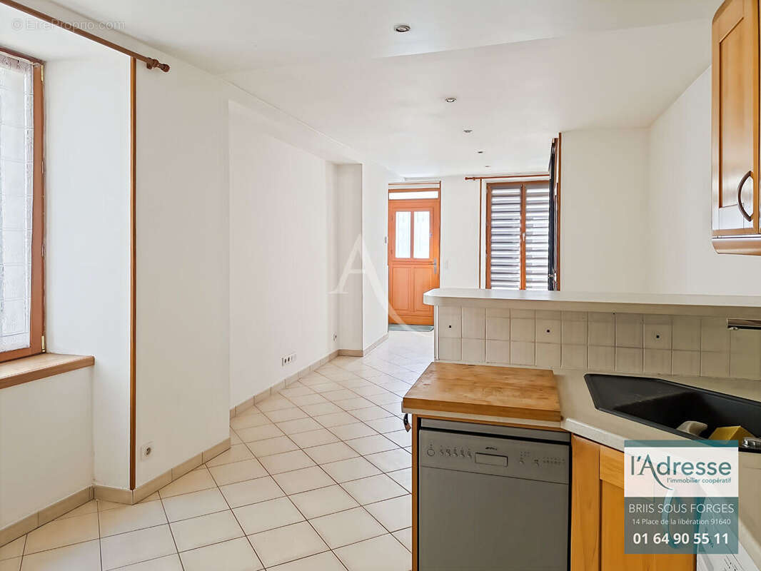 Appartement à LIMOURS
