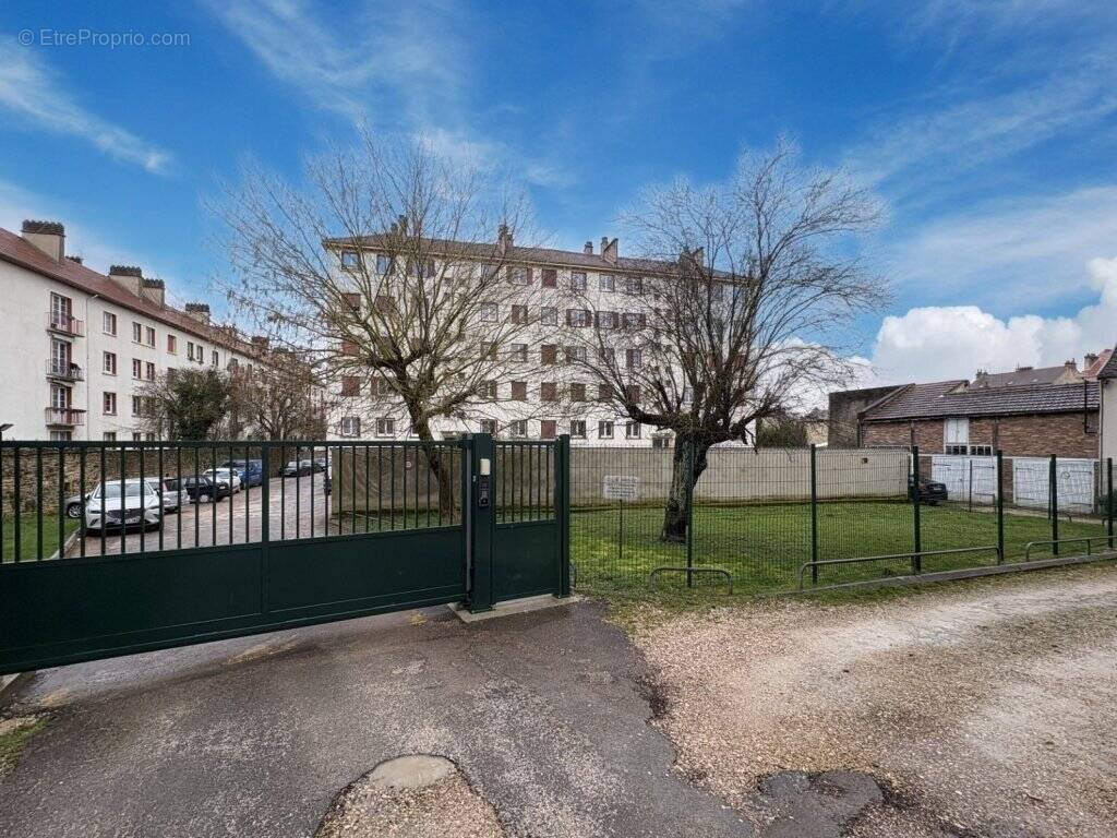 Parking à DIJON