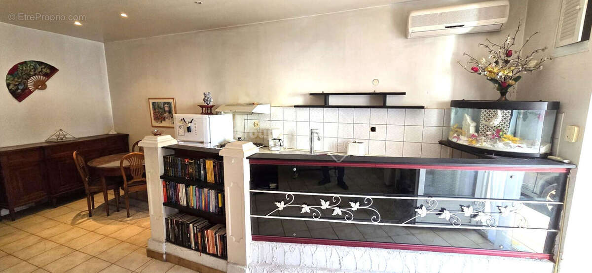 Appartement à MARSEILLE-16E