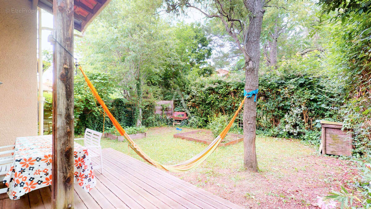 Maison à CASTANET-TOLOSAN