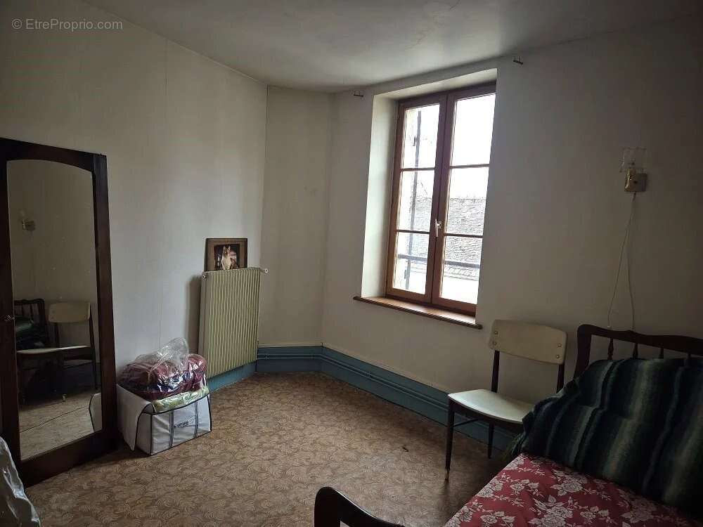 Maison à BOISCOMMUN