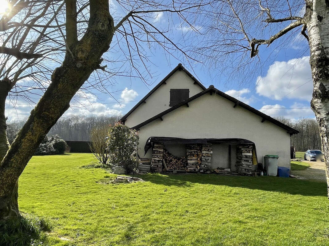 Maison à BEAUBRAY