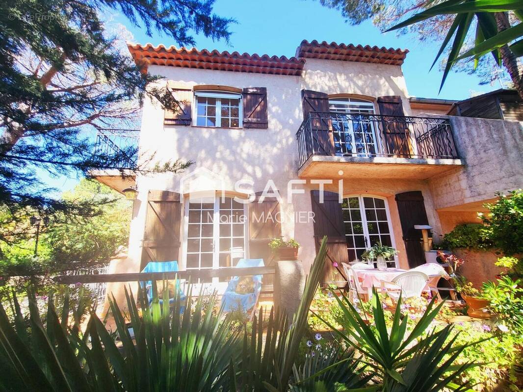 Photo 1 - Maison à LA CROIX-VALMER