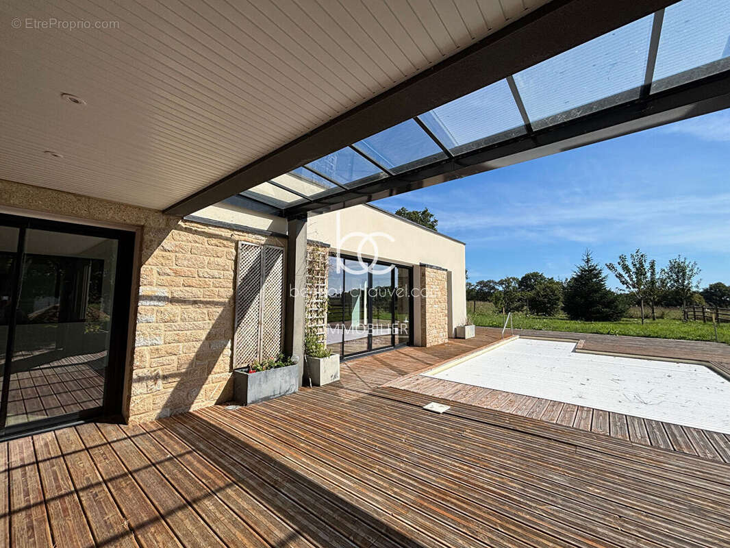 Maison Saint Ave 285.18 m2 - photo 3