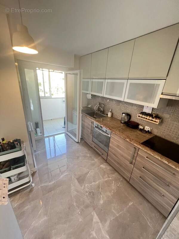 Appartement à LE CANNET