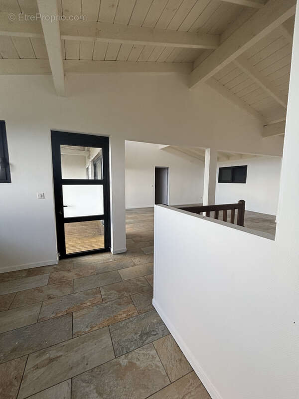 Maison à LES AVIRONS