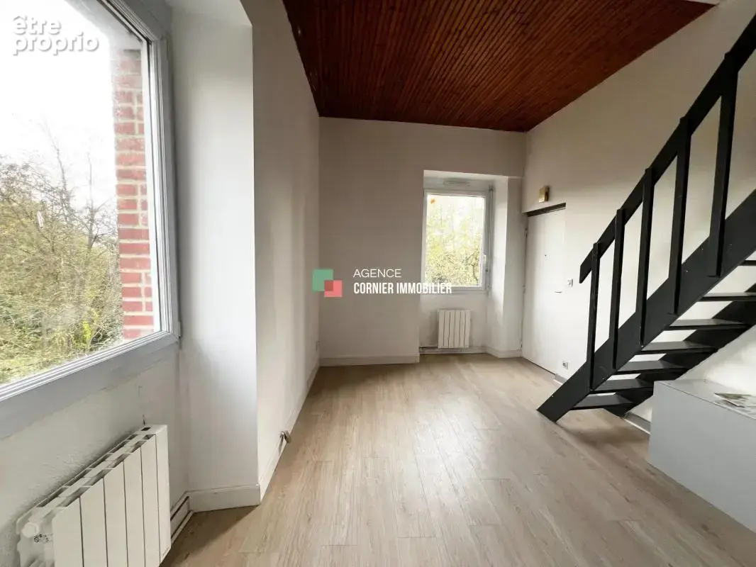 NOYAL SUR VILAINE - T2 duplex de 25m² habitables (35m² au sol) - photo 2